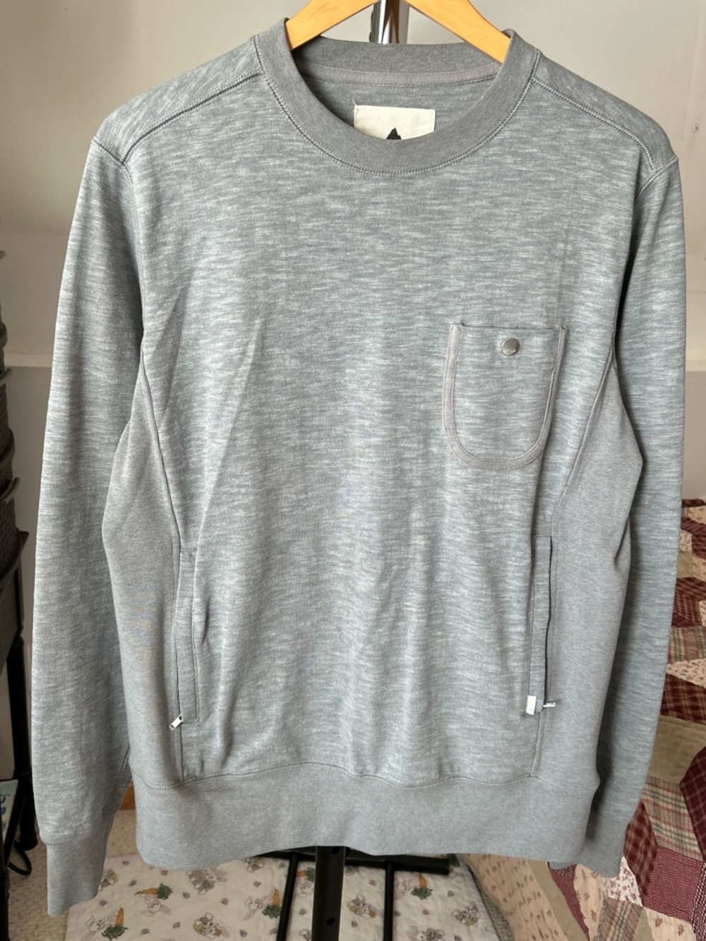 Burton Crewneck Pullover Sweatshirt Gray Men’s Medium